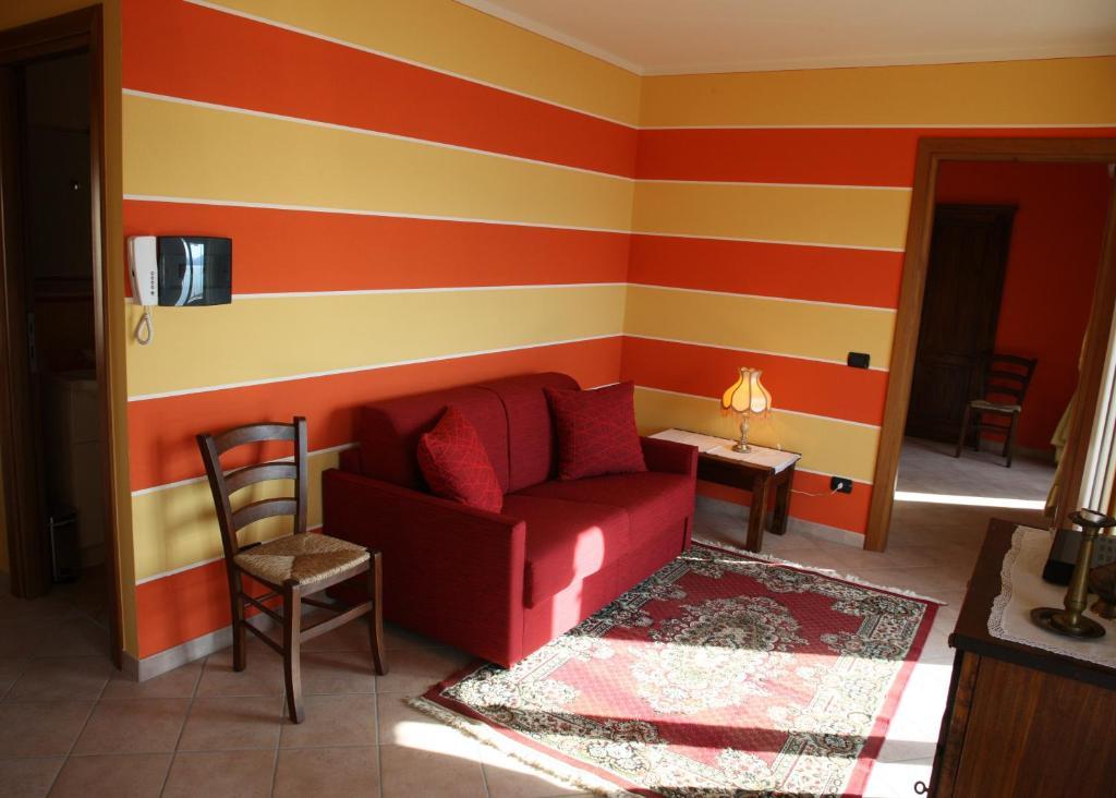 Casale Fe-Wo - Appartamenti Con Vista Lago Cannero Riviera Δωμάτιο φωτογραφία
