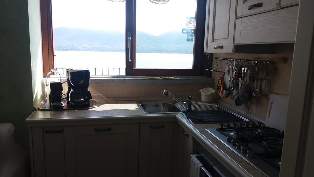 Casale Fe-Wo - Appartamenti Con Vista Lago Cannero Riviera Εξωτερικό φωτογραφία
