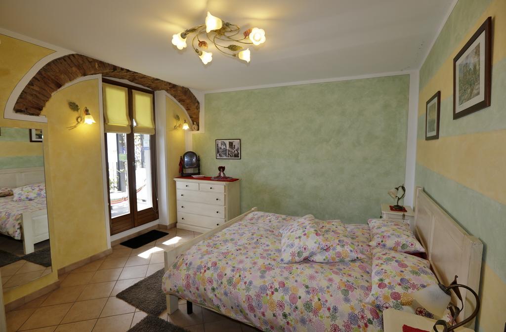 Casale Fe-Wo - Appartamenti Con Vista Lago Cannero Riviera Εξωτερικό φωτογραφία