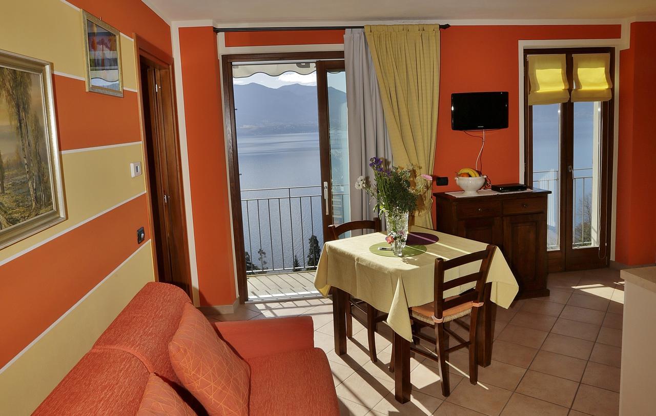 Casale Fe-Wo - Appartamenti Con Vista Lago Cannero Riviera Εξωτερικό φωτογραφία